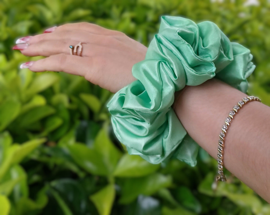 🌿 MINT SCRUNCHIE 🌿